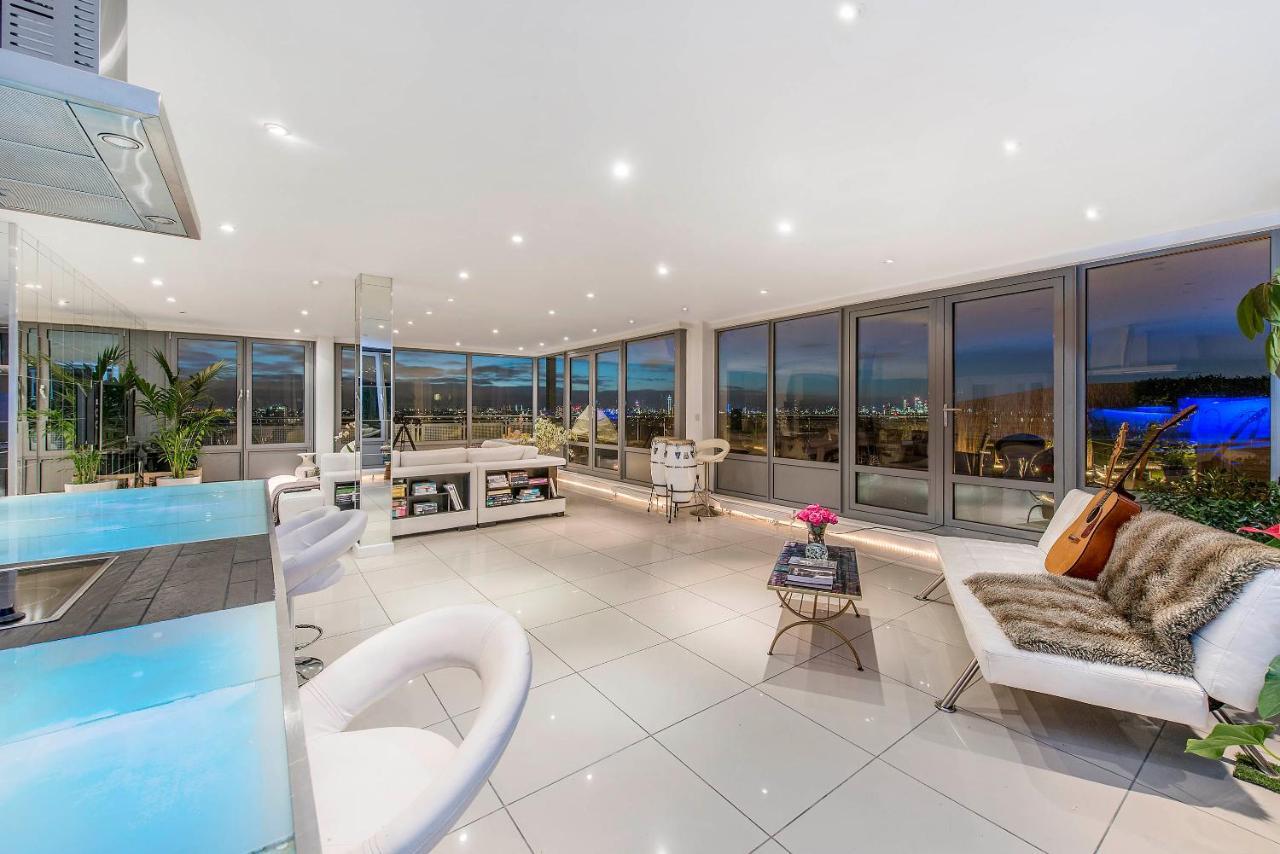 The London Skyline Penthouse Apartment Exterior photo